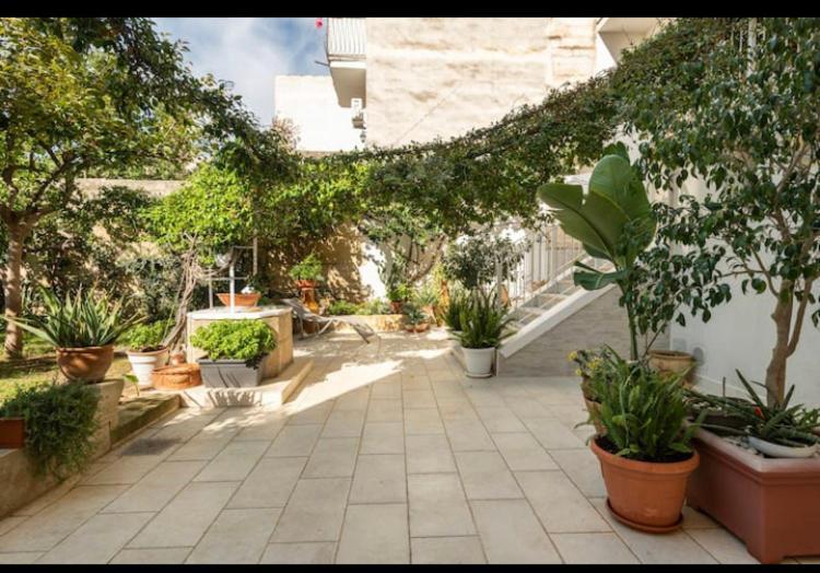 Meraki B&B Lecce Exterior photo